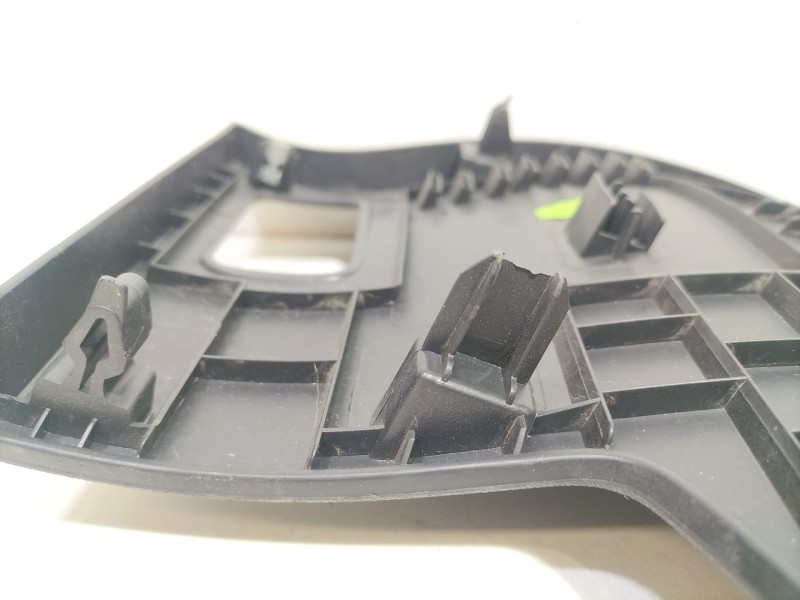 Recambio de moldura para ds ds 3 (sa_) 1.6 bluehdi 100 referencia OEM IAM 9684158077  