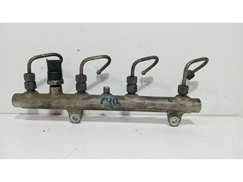 Recambio de rampa inyectora para renault megane i classic (la0/1_) 1.9 dci (la05, la1f) referencia OEM IAM 7700111913   Recambio de rampa inyectora para renault megane i classic (la0/1_) 1.9 dci (la05, la1f) referencia OEM IAM 7700111913