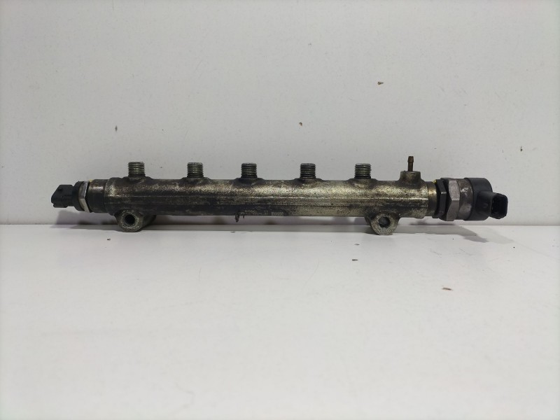 Recambio de rampa inyectora para hyundai tucson (jm) 2.0 crdi cat referencia OEM IAM 0445214085  