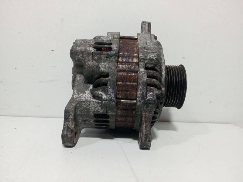 Recambio de alternador para nissan pathfinder (r51) 2.5 dci diesel cat referencia OEM IAM 23100EB310  
