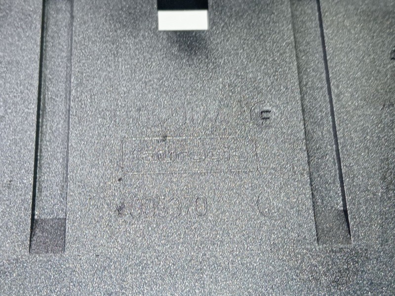 Recambio de moldura para peugeot 308 referencia OEM IAM 9660529177  