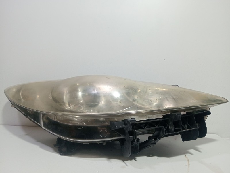 Recambio de faro izquierdo para peugeot 307 (3a/c) 1.4 referencia OEM IAM 43165748  