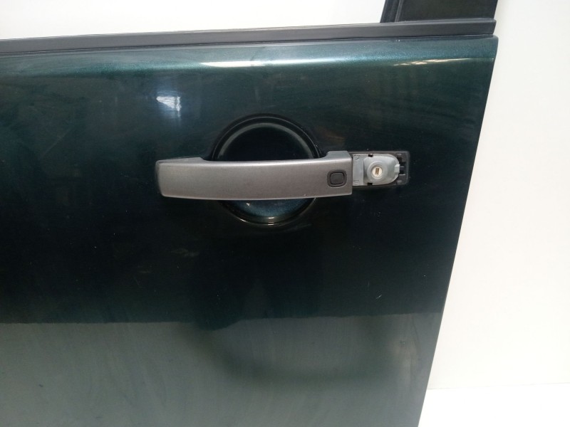 Recambio de puerta delantera izquierda para land rover discovery iv (l319) 3.0 sdv6 4x4 referencia OEM IAM 702744  