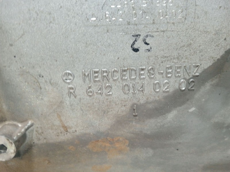 Recambio de sobrecarter para mercedes-benz clase m (w164) referencia OEM IAM A6420140202  