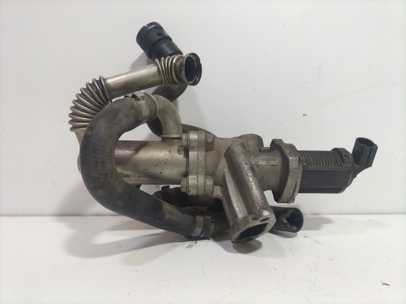Recambio de valvula egr para opel corsa c 1.3 16v cdti cat (z 13 dt / ln9) referencia OEM IAM 55281144   Recambio de valvula egr para opel corsa c 1.3 16v cdti cat (z 13 dt / ln9) referencia OEM IAM 55281144