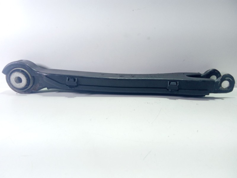 Recambio de brazo suspension inferior trasero izquierdo para mercedes-benz clase c (w204) c 200 cdi (204.001) referencia OEM IAM Recambio de brazo suspension inferior trasero izquierdo para mercedes-benz clase c (w204) c 200 cdi (204.001) referencia OEM IAM