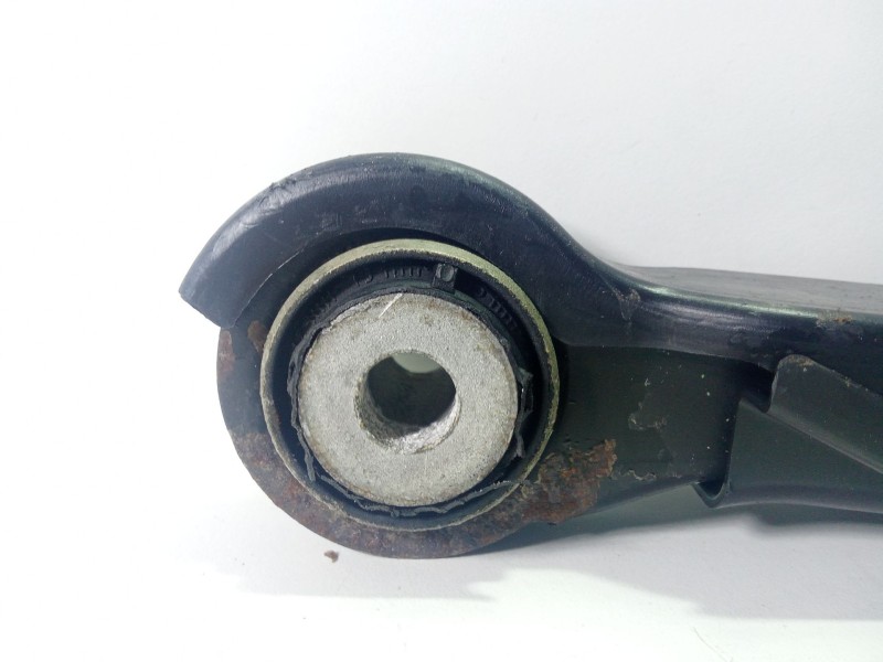 Recambio de brazo suspension inferior trasero izquierdo para mercedes-benz clase c (w204) c 200 cdi (204.001) referencia OEM IAM Recambio de brazo suspension inferior trasero izquierdo para mercedes-benz clase c (w204) c 200 cdi (204.001) referencia OEM IAM