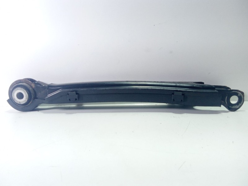 Recambio de brazo suspension inferior trasero izquierdo para mercedes-benz clase c (w204) c 200 cdi (204.001) referencia OEM IAM Recambio de brazo suspension inferior trasero izquierdo para mercedes-benz clase c (w204) c 200 cdi (204.001) referencia OEM IAM