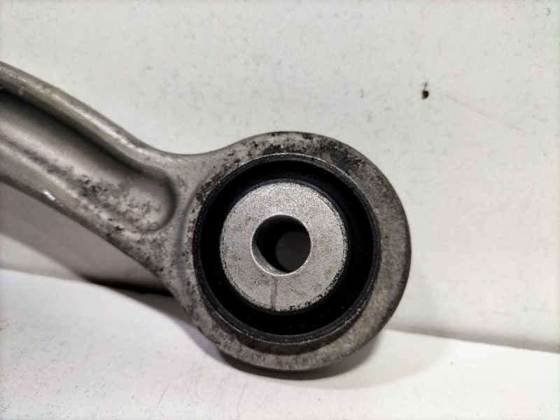 Recambio de brazo suspension inferior trasero derecho para mercedes-benz clase c (w204) c 200 cdi (204.007, 204.006) referencia 