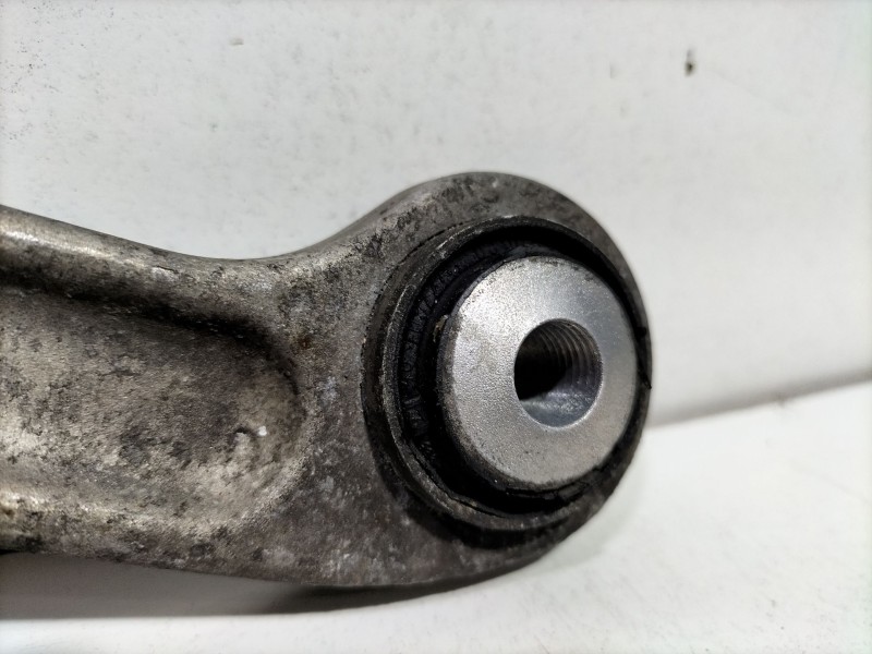Recambio de brazo suspension inferior trasero derecho para mercedes-benz clase c (w204) c 200 cdi (204.007, 204.006) referencia 