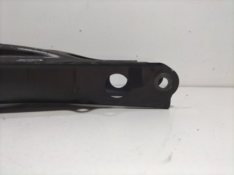 Recambio de brazo suspension inferior trasero izquierdo para mercedes-benz clase c (w204) c 200 cdi (204.001) referencia OEM IAM
