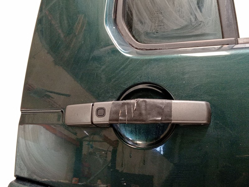 Recambio de puerta trasera derecha para land rover discovery iv (l319) 3.0 sdv6 4x4 referencia OEM IAM DISCOVERY IV  