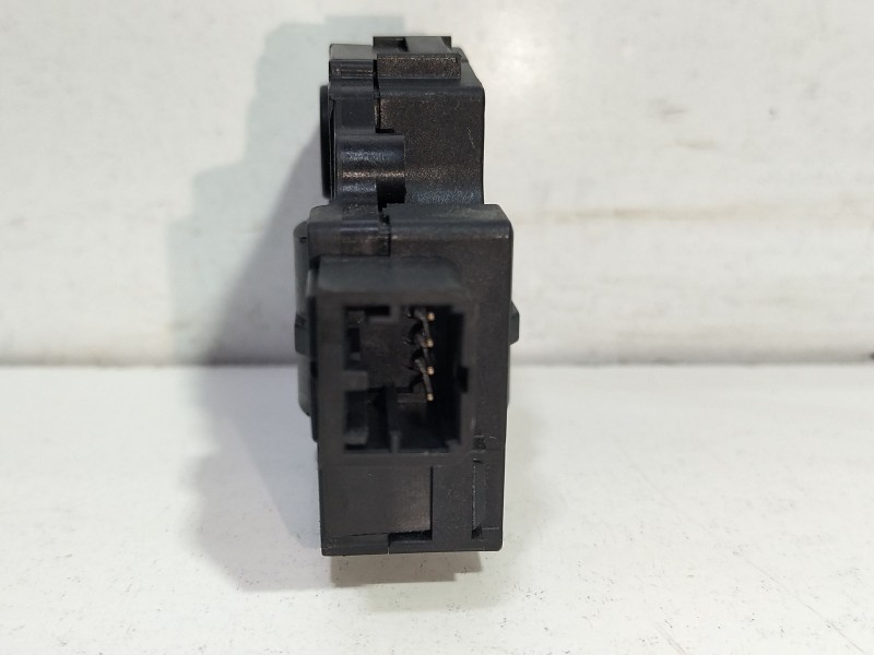 Recambio de motor apertura trampillas climatizador para bmw 2 active tourer (f45) 218 d referencia OEM IAM EFB492  