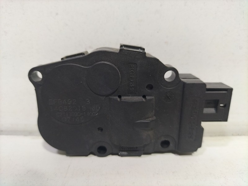 Recambio de motor apertura trampillas climatizador para bmw 2 active tourer (f45) 218 d referencia OEM IAM EFB492  