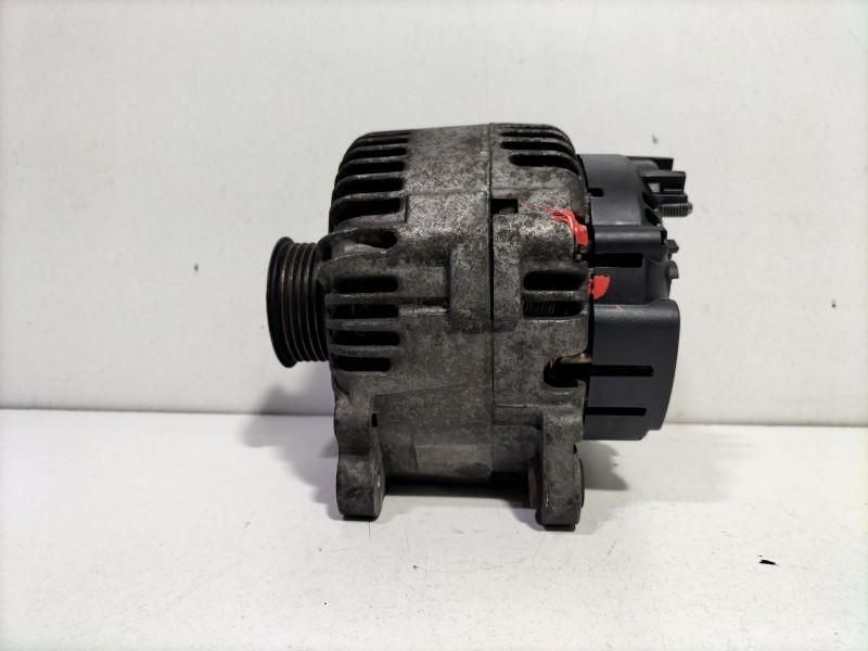 Recambio de alternador para audi a4 b7 (8ec) 3.0 quattro referencia OEM IAM 059903016D   Recambio de alternador para audi a4 b7 (8ec) 3.0 quattro referencia OEM IAM 059903016D