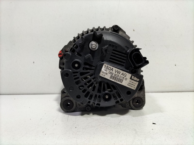 Recambio de alternador para audi a4 b7 (8ec) 3.0 quattro referencia OEM IAM 059903016D   Recambio de alternador para audi a4 b7 (8ec) 3.0 quattro referencia OEM IAM 059903016D