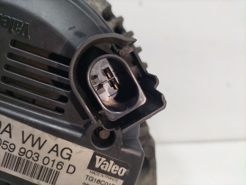 Recambio de alternador para audi a4 b7 (8ec) 3.0 quattro referencia OEM IAM 059903016D   Recambio de alternador para audi a4 b7 (8ec) 3.0 quattro referencia OEM IAM 059903016D