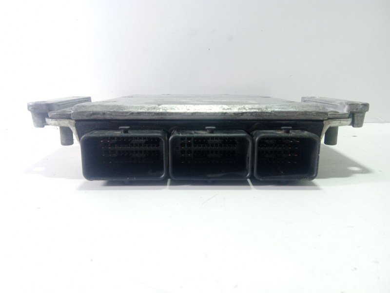 Recambio de centralita motor uce para renault laguna ii (bg0/1_) 1.9 dci referencia OEM IAM 0281010556   Recambio de centralita motor uce para renault laguna ii (bg0/1_) 1.9 dci referencia OEM IAM 0281010556