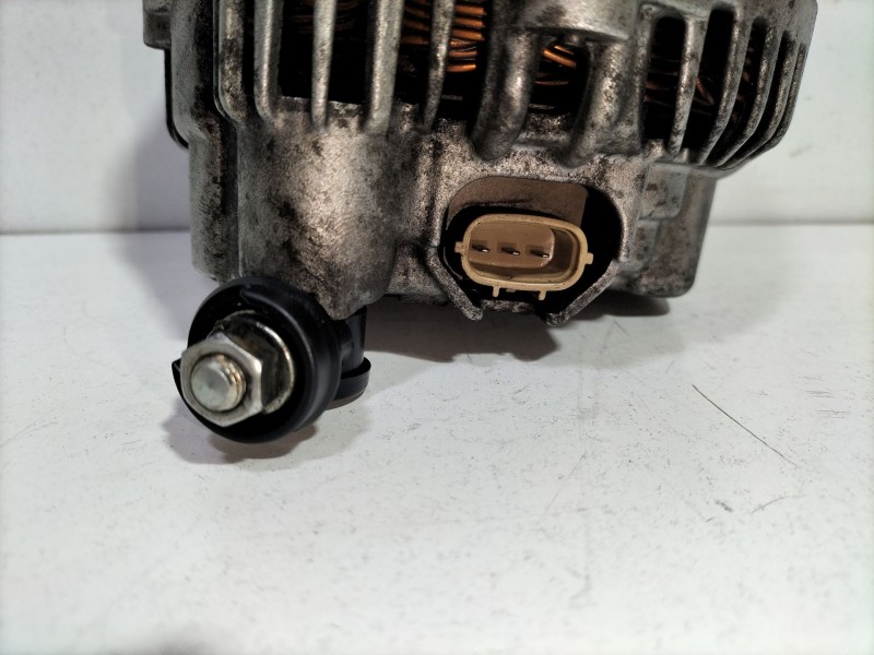 Recambio de alternador para subaru legacy iv (bl) 2.0 awd (bl5) referencia OEM IAM 23700AA590   Recambio de alternador para subaru legacy iv (bl) 2.0 awd (bl5) referencia OEM IAM 23700AA590