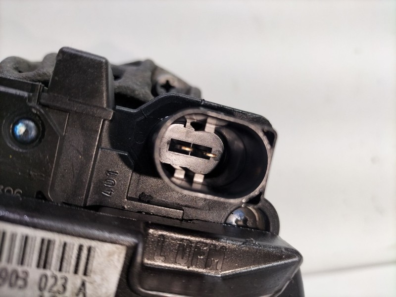Recambio de alternador para seat arosa (6h1) 1.4 tdi referencia OEM IAM 045903023A   Recambio de alternador para seat arosa (6h1) 1.4 tdi referencia OEM IAM 045903023A