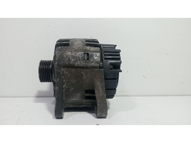 Recambio de alternador para renault laguna ii (bg0) 2.2 dci turbodiesel referencia OEM IAM 8200206251  
