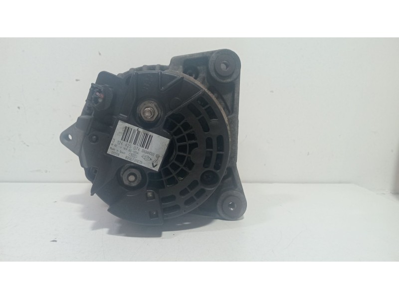 Recambio de alternador para renault scenic ii 2.0 dci diesel cat referencia OEM IAM 0124425074   Recambio de alternador para renault scenic ii 2.0 dci diesel cat referencia OEM IAM 0124425074