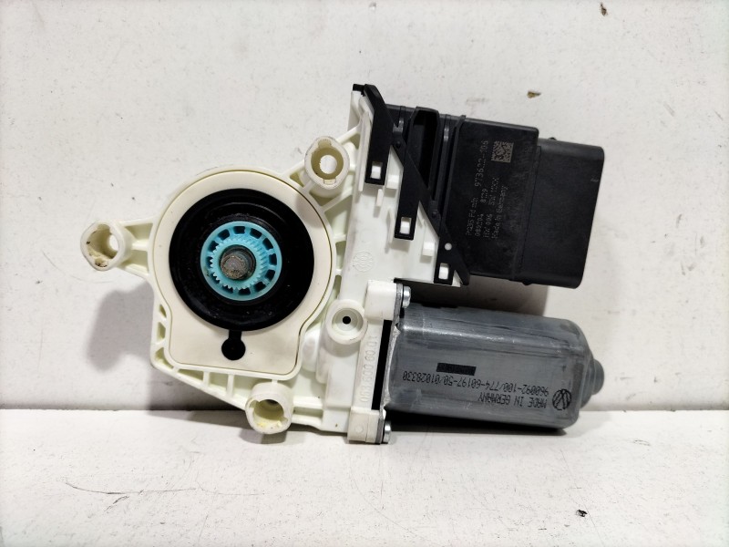 Recambio de motor elevalunas trasero derecho para volkswagen golf v variant (1k5) 1.9 tdi referencia OEM IAM 1K0959704P  