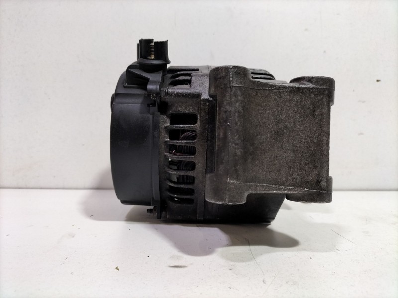 Recambio de alternador para ford focus i sedán (dfw) 1.6 16v referencia OEM IAM 63321679   Recambio de alternador para ford focus i sedán (dfw) 1.6 16v referencia OEM IAM 63321679