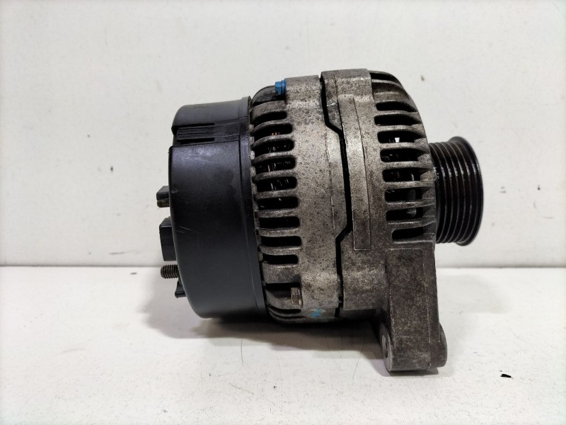Recambio de alternador para audi a6 c4 (4a2) 2.5 tdi quattro referencia OEM IAM 046903015F   Recambio de alternador para audi a6 c4 (4a2) 2.5 tdi quattro referencia OEM IAM 046903015F