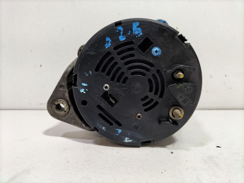 Recambio de alternador para audi a6 c4 (4a2) 2.5 tdi quattro referencia OEM IAM 046903015F   Recambio de alternador para audi a6 c4 (4a2) 2.5 tdi quattro referencia OEM IAM 046903015F