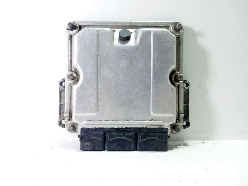 Recambio de centralita motor uce para renault master ii furgoneta (fd) 2.5 dci 120 referencia OEM IAM 0281011105   Recambio de centralita motor uce para renault master ii furgoneta (fd) 2.5 dci 120 referencia OEM IAM 0281011105