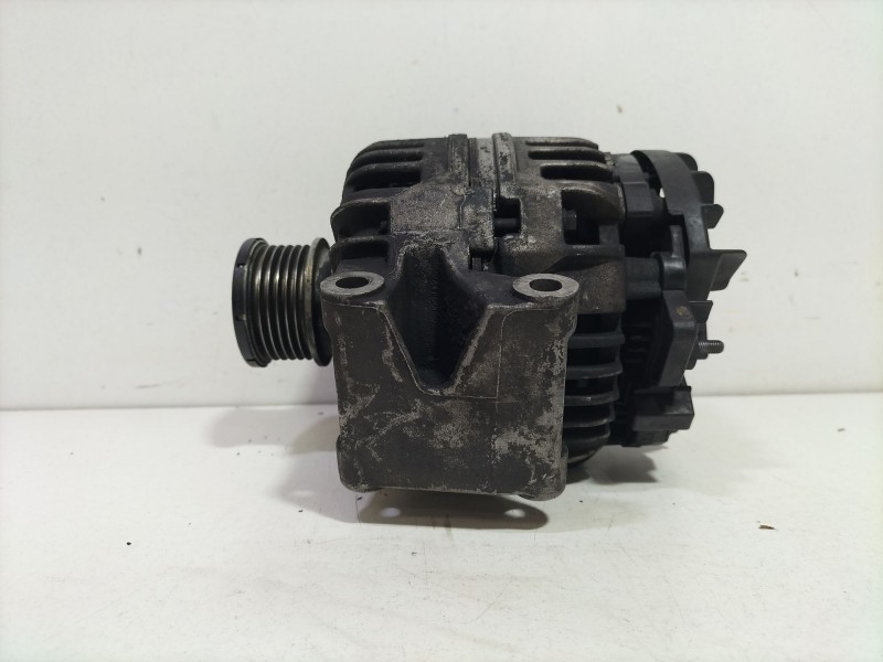 Recambio de alternador para mercedes-benz sprinter 02.00  caja abierta 211 cdi (902.611-612) referencia OEM IAM A0131541702   Recambio de alternador para mercedes-benz sprinter 02.00  caja abierta 211 cdi (902.611-612) referencia OEM IAM A0131541702