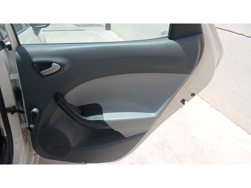 Recambio de juego asientos completo para seat ibiza iv sc (6j1, 6p5) 1.4 tdi referencia OEM IAM   