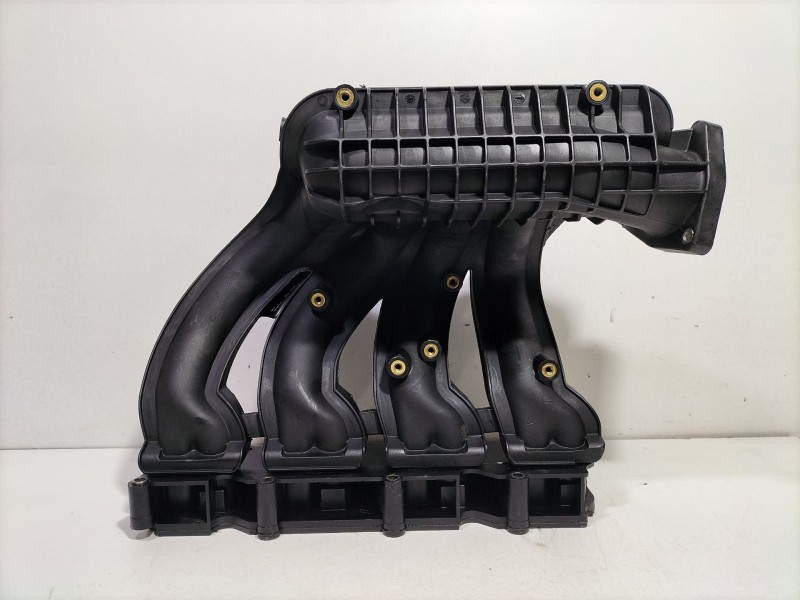 Recambio de colector admision para mercedes-benz clase e (w211) e 200 cdi (211.004) referencia OEM IAM A61109037  