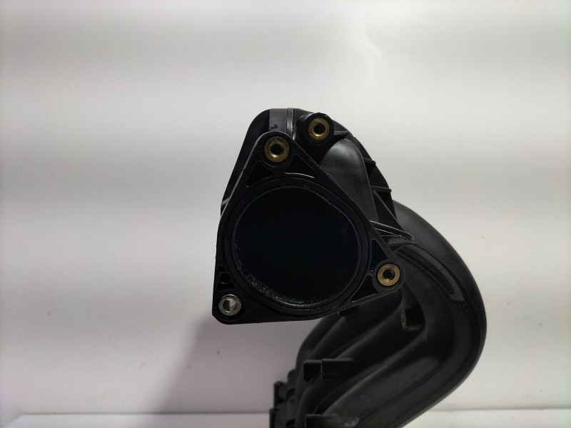 Recambio de colector admision para mercedes-benz clase e (w211) e 200 cdi (211.004) referencia OEM IAM A61109037  