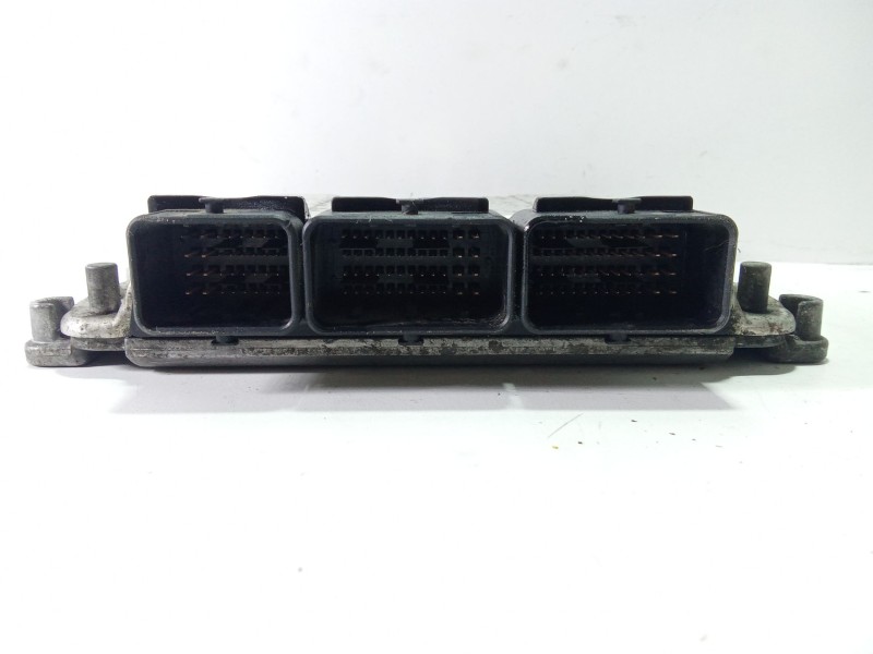 Recambio de centralita motor uce para renault laguna ii (bg0) 1.9 dci diesel referencia OEM IAM 0281011101  