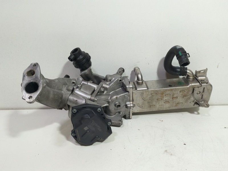 Recambio de valvula egr para mercedes-benz clase c (w204) berlina c 220 cdi (204.008) referencia OEM IAM A6510940065  