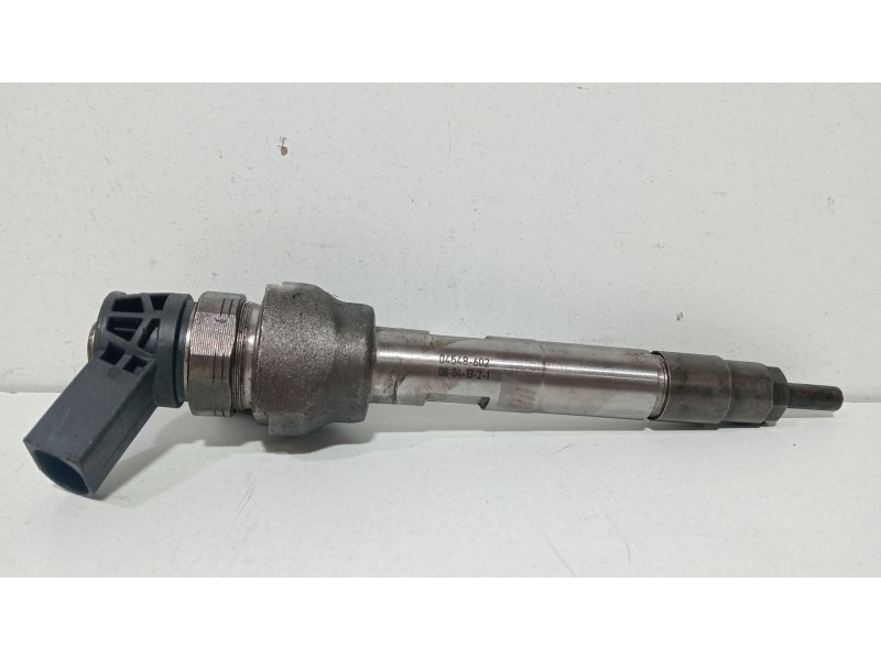 Recambio de inyector para bmw serie 1 berlina (e81/e87) 118d referencia OEM IAM 0445110599  