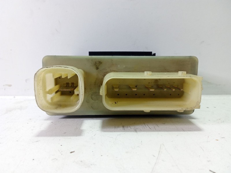 Recambio de caja precalentamiento para peugeot rifter 1.6 hdi 92 referencia OEM IAM 9662570880  