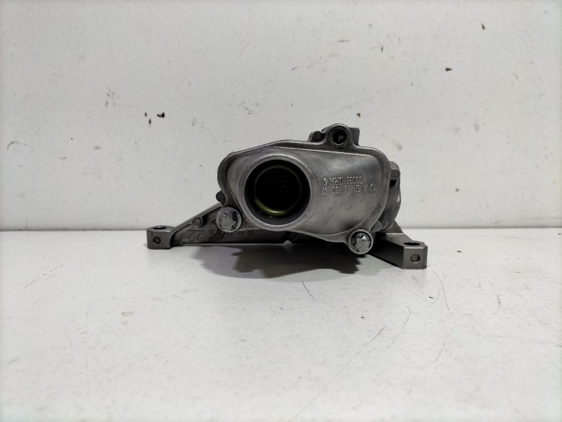 Recambio de bomba aceite para mercedes-benz clase c (w203) c 220 cdi (203.006) referencia OEM IAM A6111810047  
