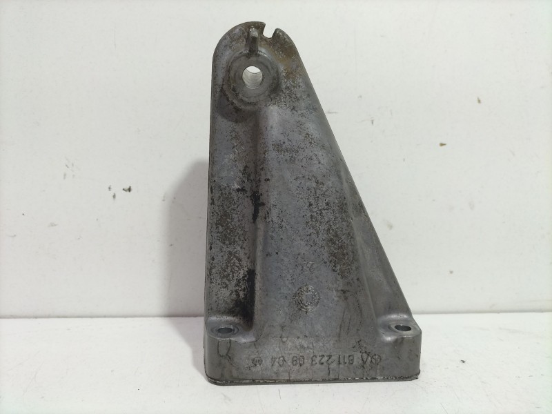 Recambio de soporte motor para mercedes-benz clase c (w203) c 200 cdi (203.007) referencia OEM IAM A6112230804  