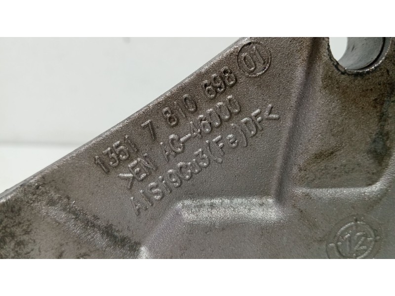 Recambio de soporte motor para bmw serie 5 berlina (e60) 520d referencia OEM IAM 13517810698  