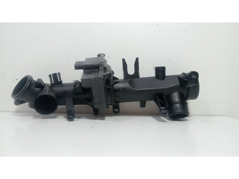 Recambio de manguito intercooler para volkswagen scirocco (137) 1.4 tsi (118kw) referencia OEM IAM 03C129617  