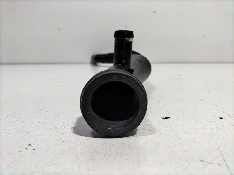 Recambio de tubo para volkswagen scirocco (137) 1.4 tsi (118kw) referencia OEM IAM 03C121065F  