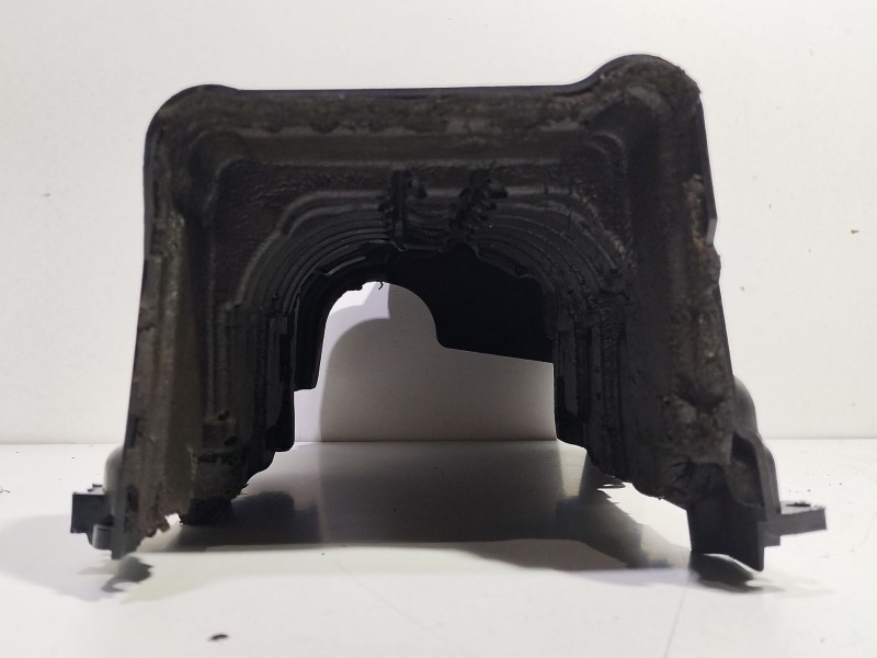 Recambio de moldura para volkswagen scirocco (137) 1.4 tsi (118kw) referencia OEM IAM 03C103502L  