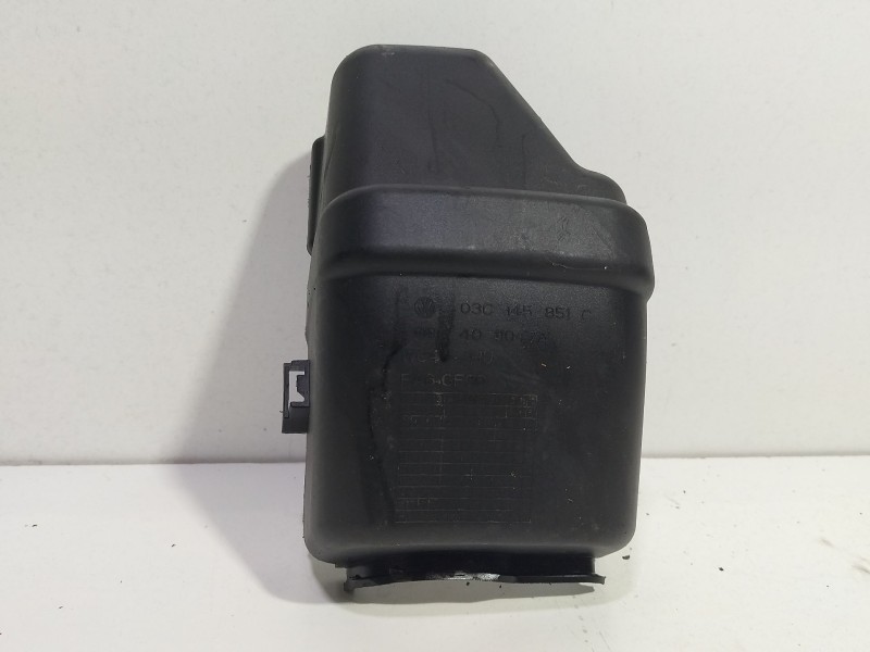 Recambio de moldura para volkswagen scirocco (137) 1.4 tsi (118kw) referencia OEM IAM 03C145851C  