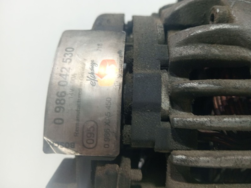 Recambio de alternador para mercedes-benz clase v (638/2) v 220 cdi (638.294) referencia OEM IAM 0986042530  