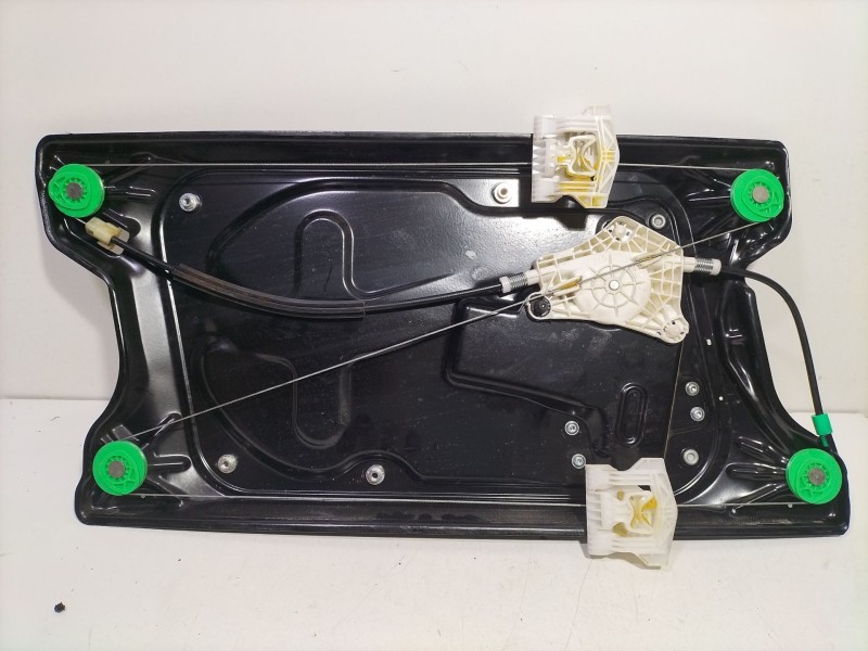 Recambio de elevalunas delantero izquierdo para land rover discovery iv (l319) 3.0 sdv6 4x4 referencia OEM IAM AH2223201AC  