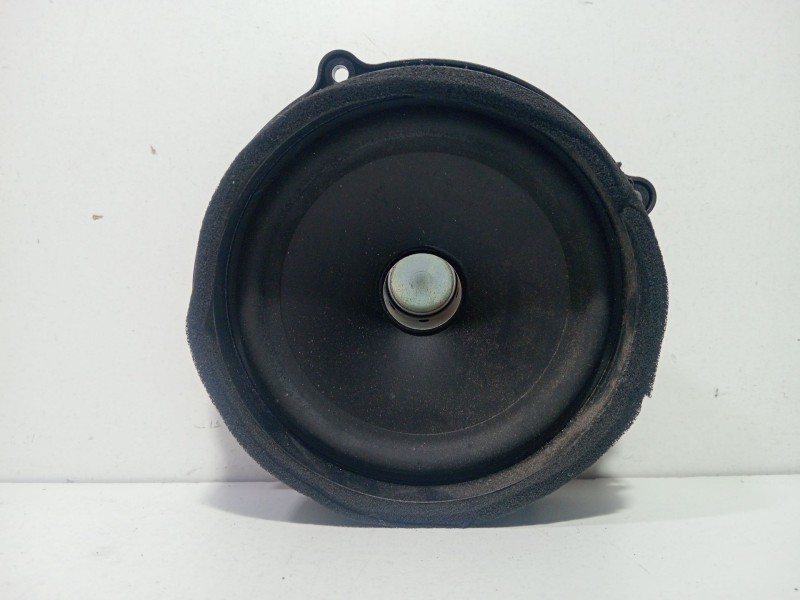 Recambio de altavoz para land rover discovery iv (l319) 3.0 sdv6 4x4 referencia OEM IAM BH2218808  