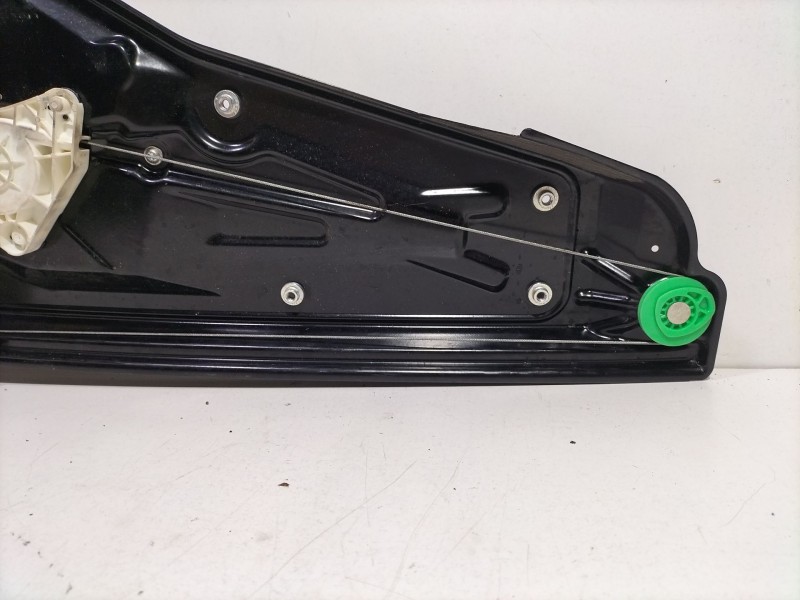 Recambio de elevalunas trasero izquierdo para land rover discovery iv (l319) 3.0 sdv6 4x4 referencia OEM IAM AH2227001AA  